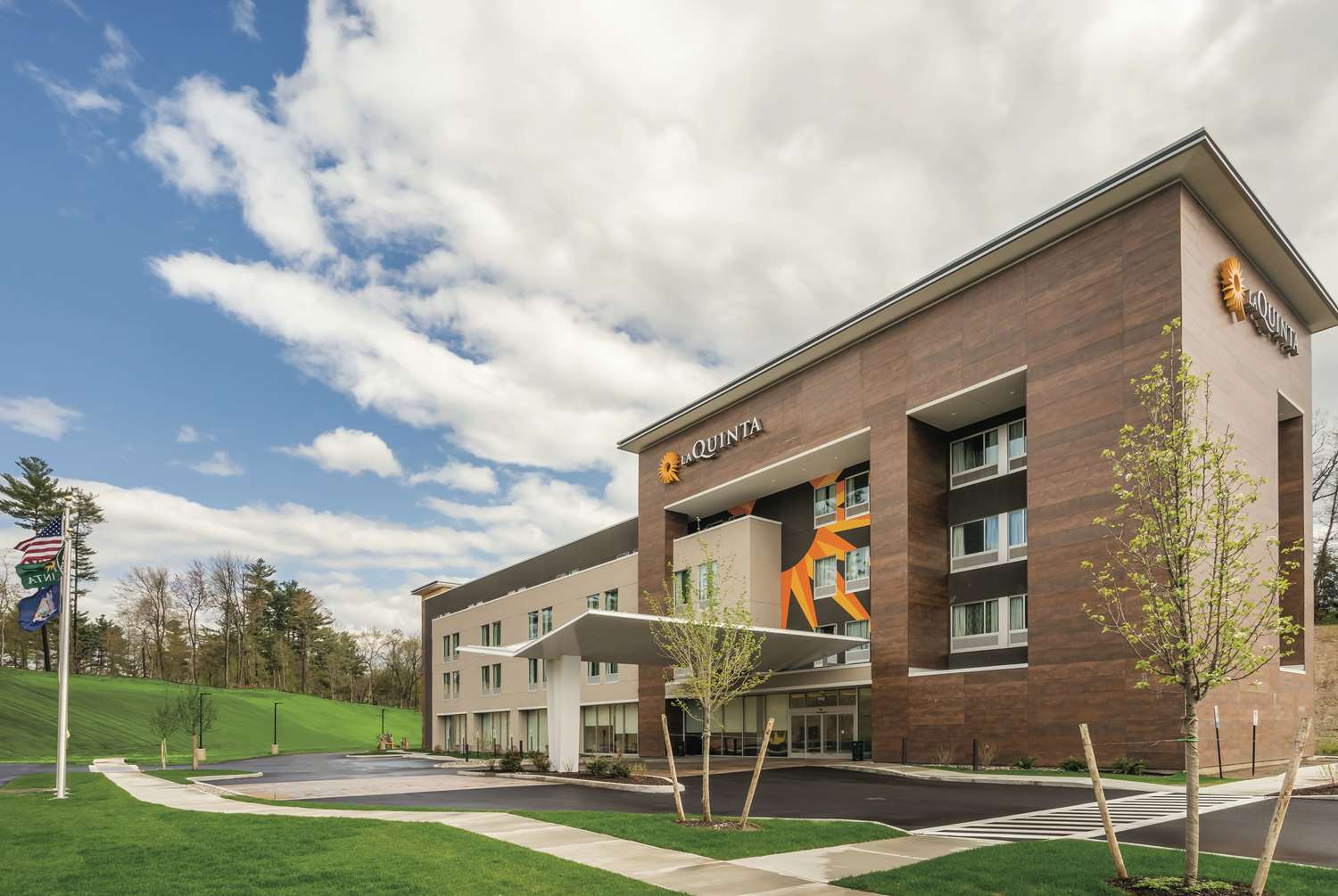 La Quinta Inn And Suites By Wyndham Clifton Park 21/21