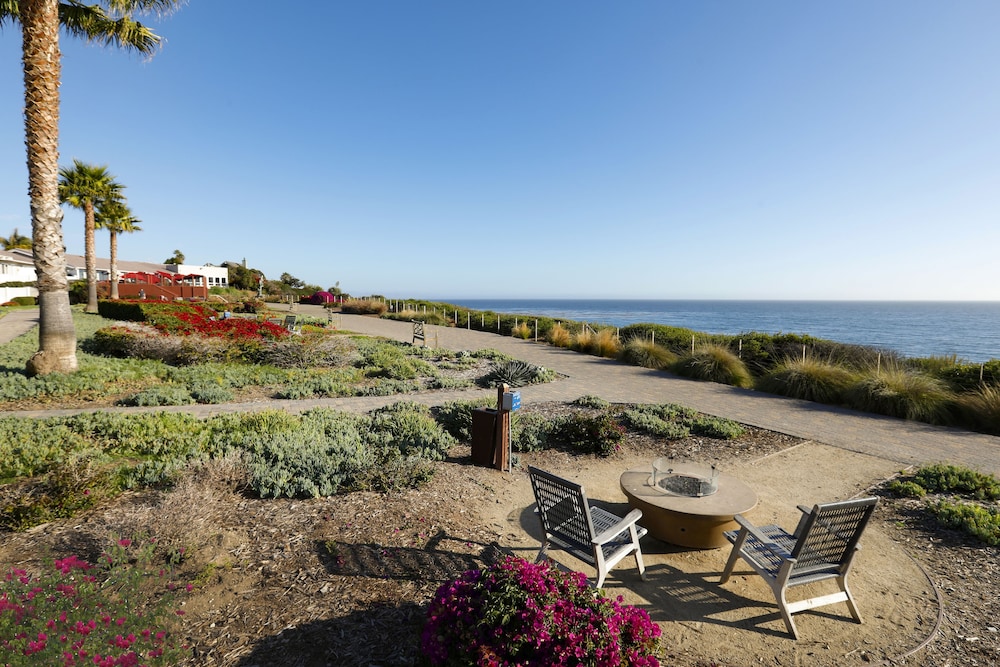 Spyglass Inn 10/38