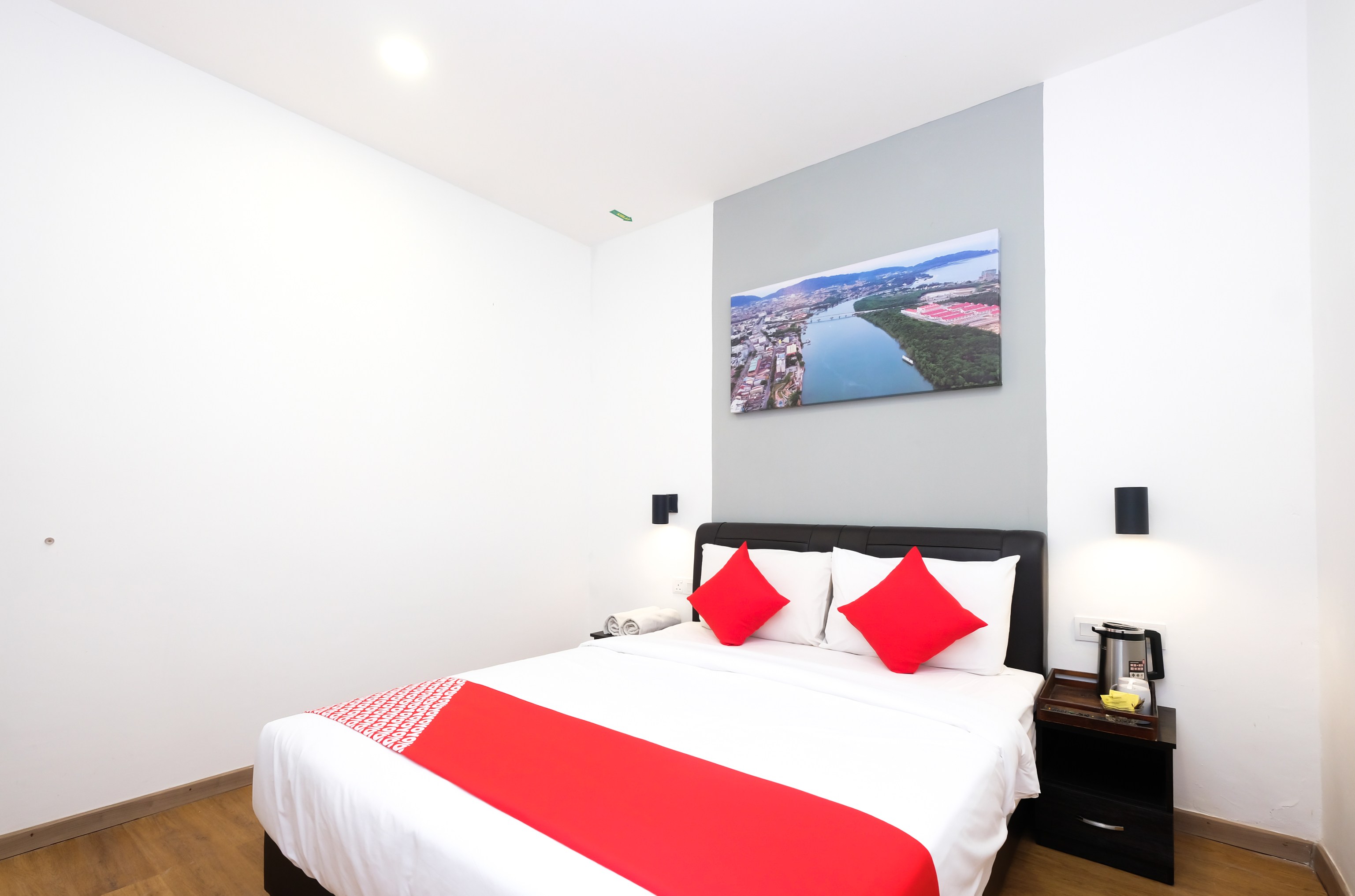 OYO 89492 Carlton Inn Bukit Ubi 17/37