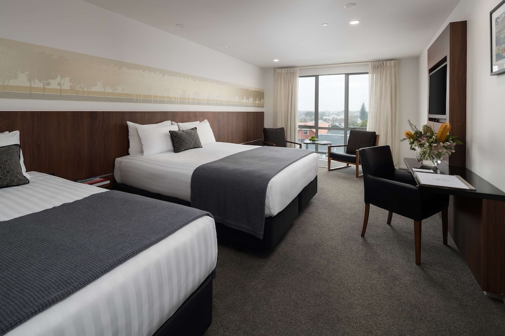 Rydges Latimer Christchurch 10/50