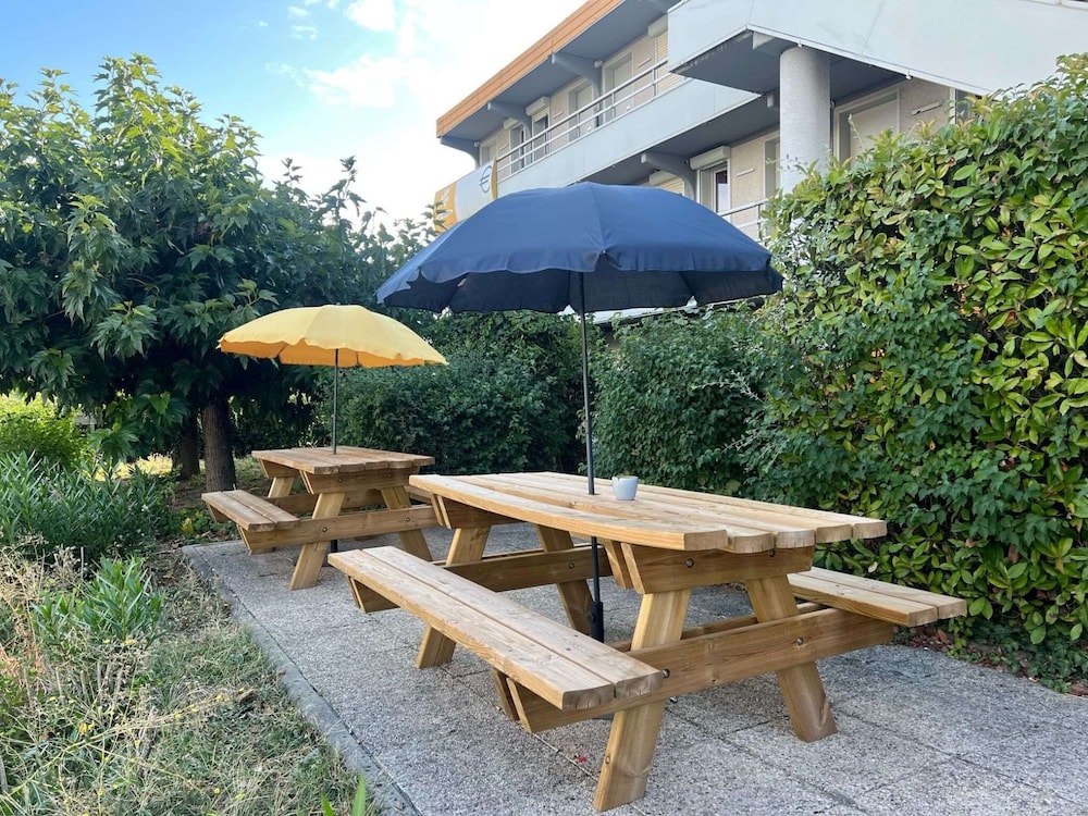 Hotel Campanile Montelimar Les Tourrettes 37/43