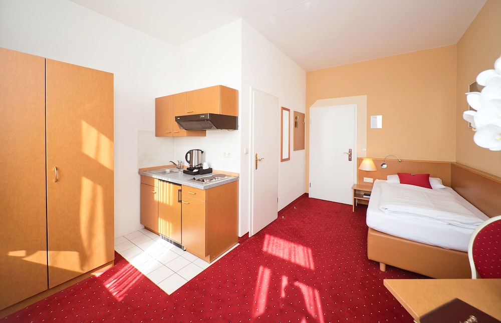 City Hotel Am Wasserturm 17/46