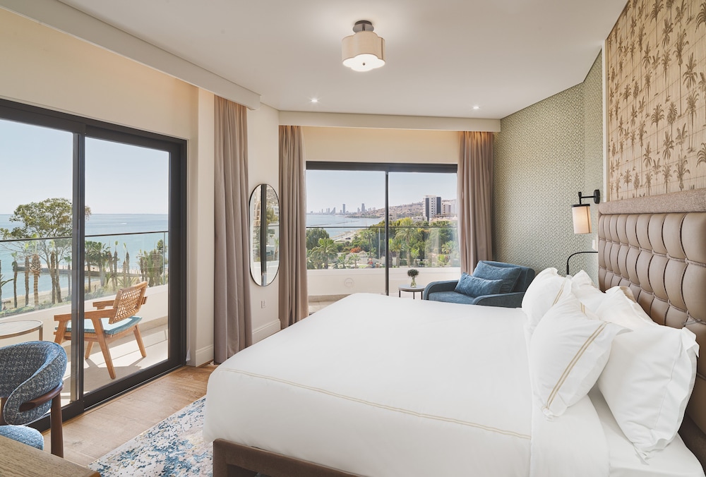 SUPERIOR, PANORAMIC SEA VIEW