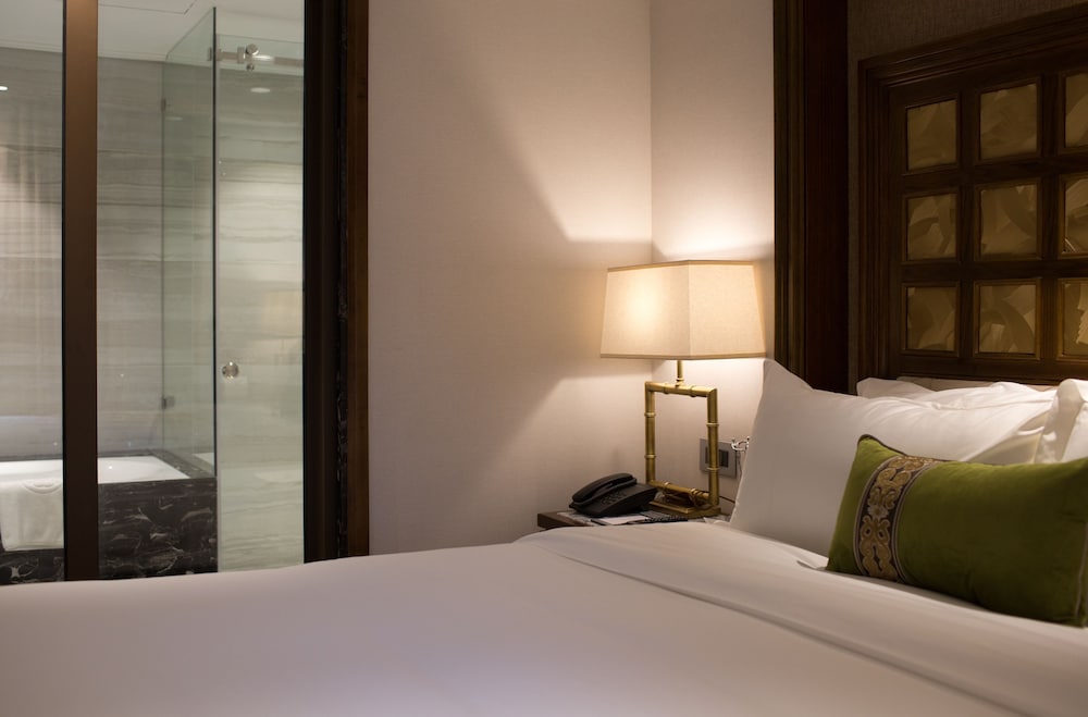 Peridot Gallery Classic Boutique Hotel 4/60