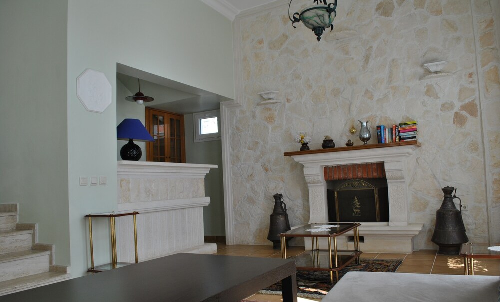 Hotel Dionysia 16/69