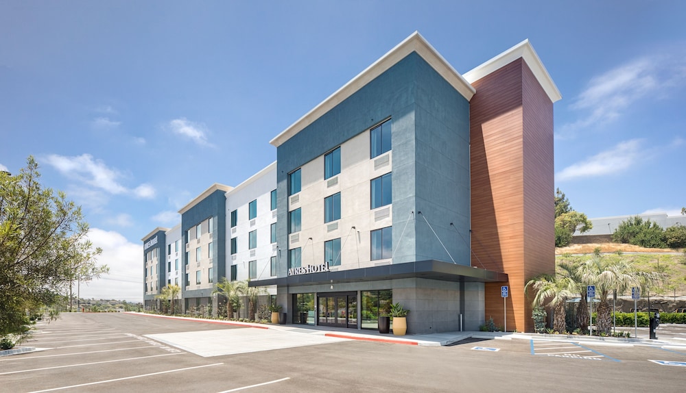 Ayres Hotel Vista Carlsbad 4/50
