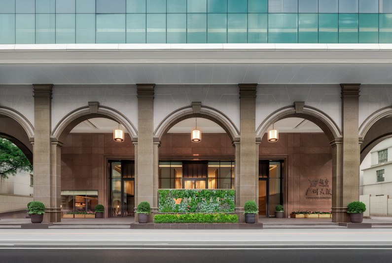 Canton Hotel Guangzhou, Tapestry Collection by Hilton 1/50