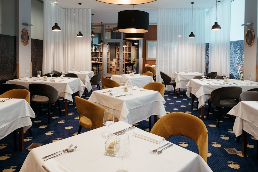 Boutique Hotel Dobrna 44/55