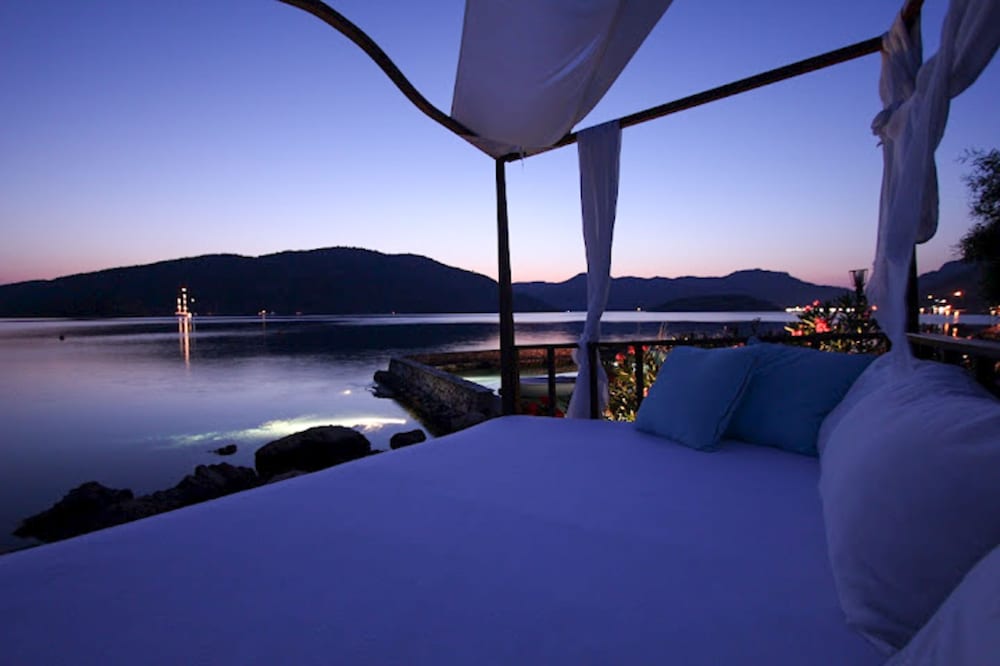 Bozburun Yacht Club 44/49