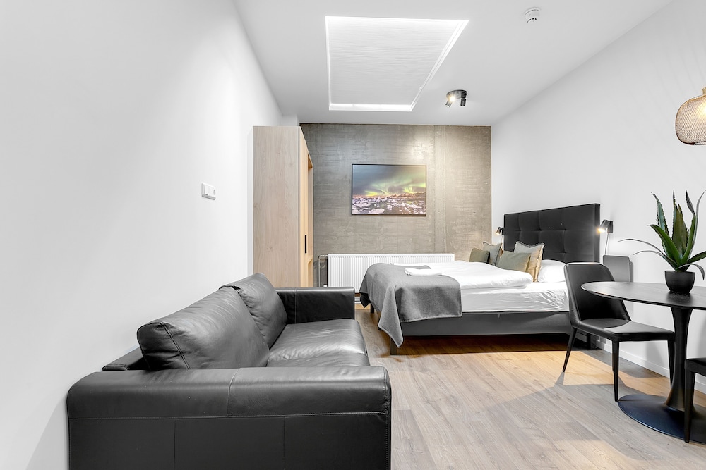 OK Hotel 56/66