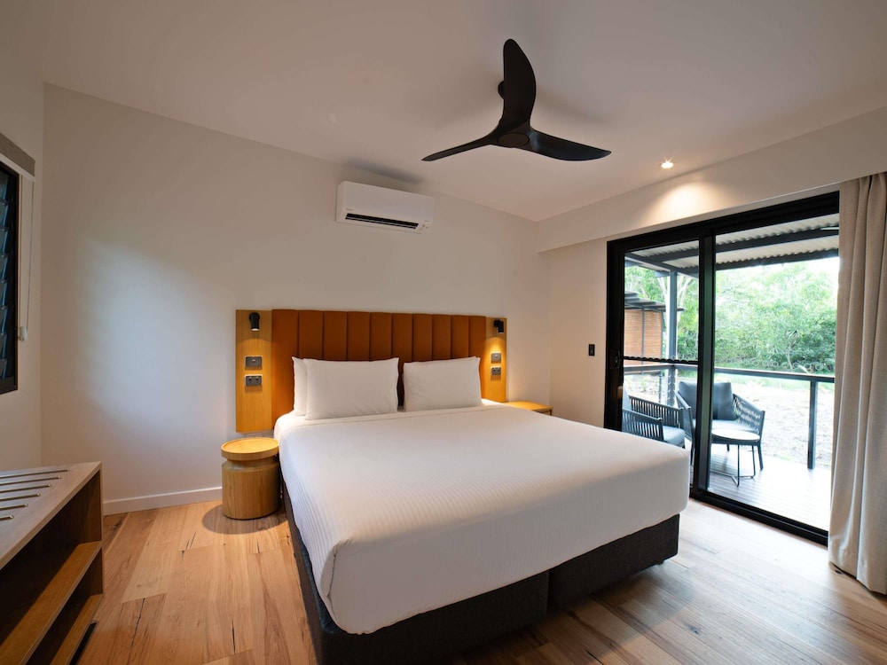 Mercure Darwin Airport Resort 27/83