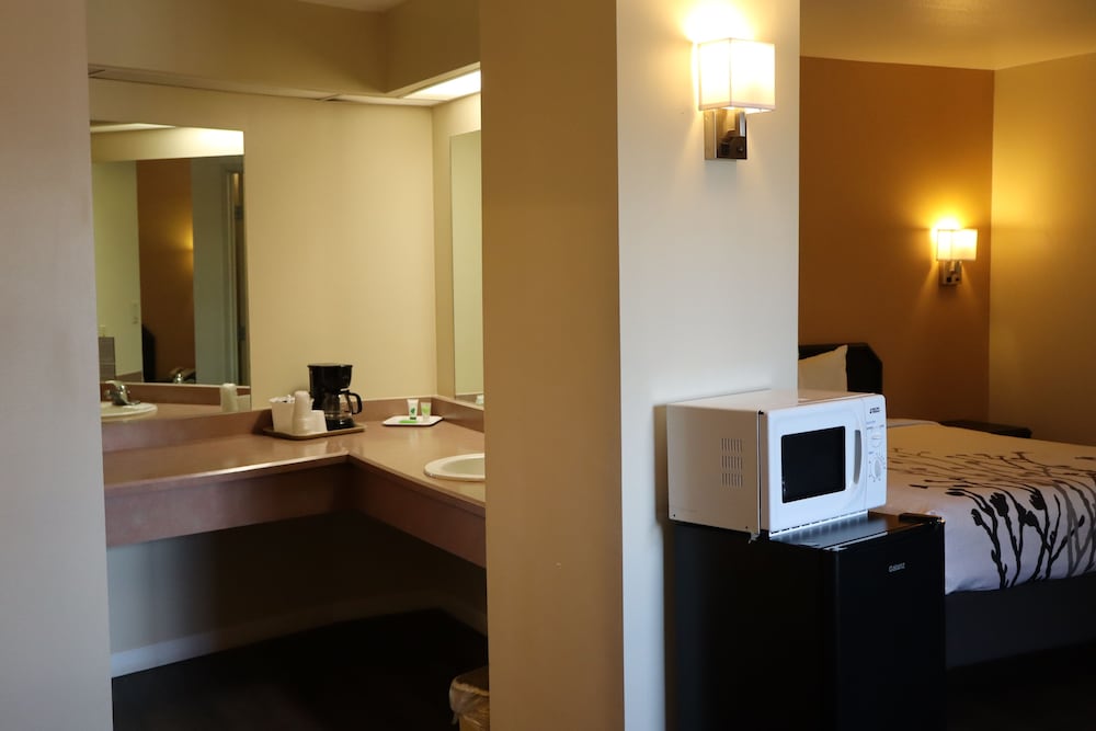 Econo Lodge Inn & Suites Montrose - Black Canyon Area 29/47
