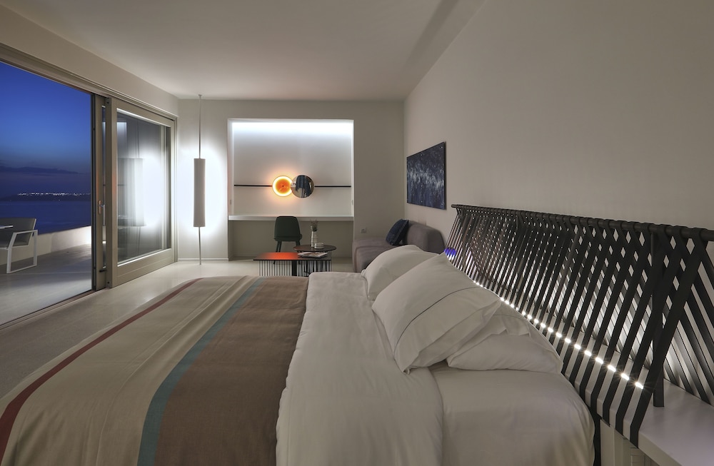 Alti Santorini Suites - Adults Only 17/39