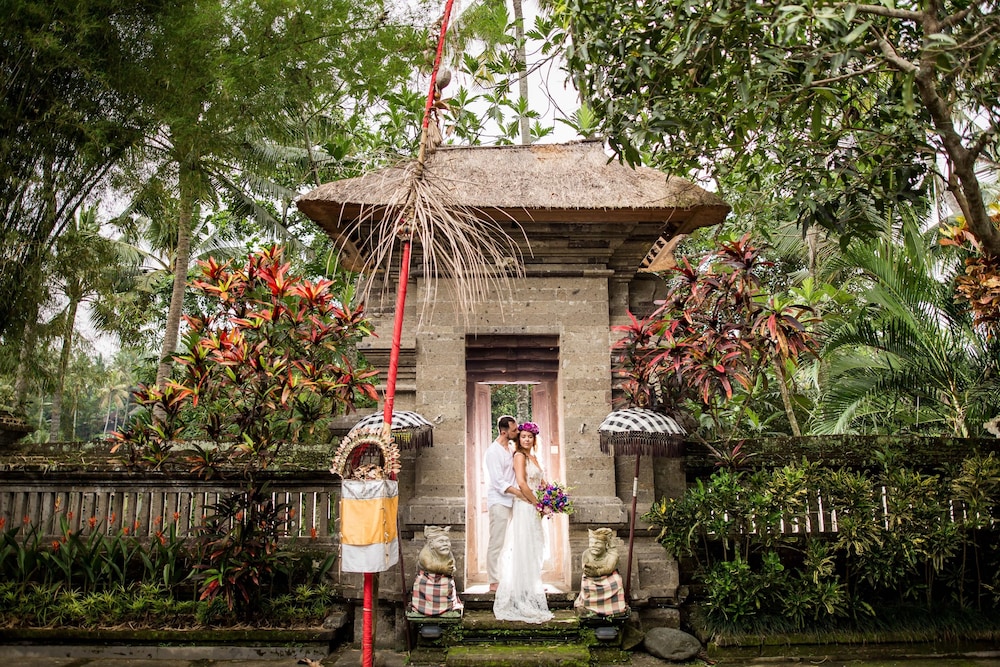 Villa Beji Indah 3/50