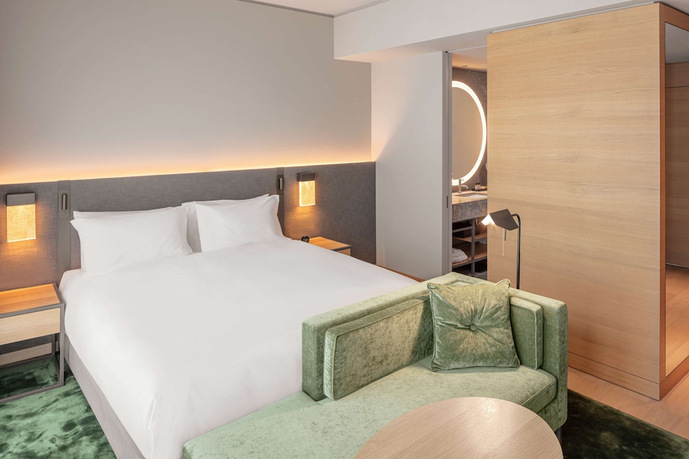 Hyatt Regency Zurich Airport The Circle 15/74
