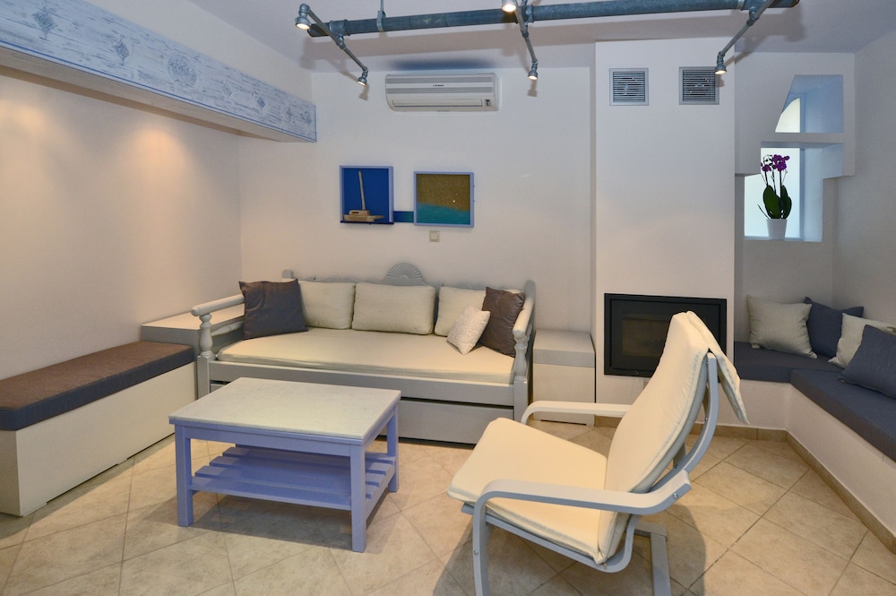 Santa Katerina Studios &amp; Apartments 29/50