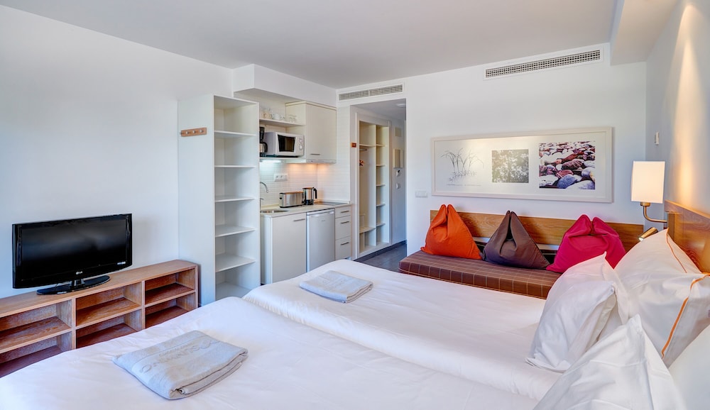 Hipotels Apartamentos Cala Bona 29/56