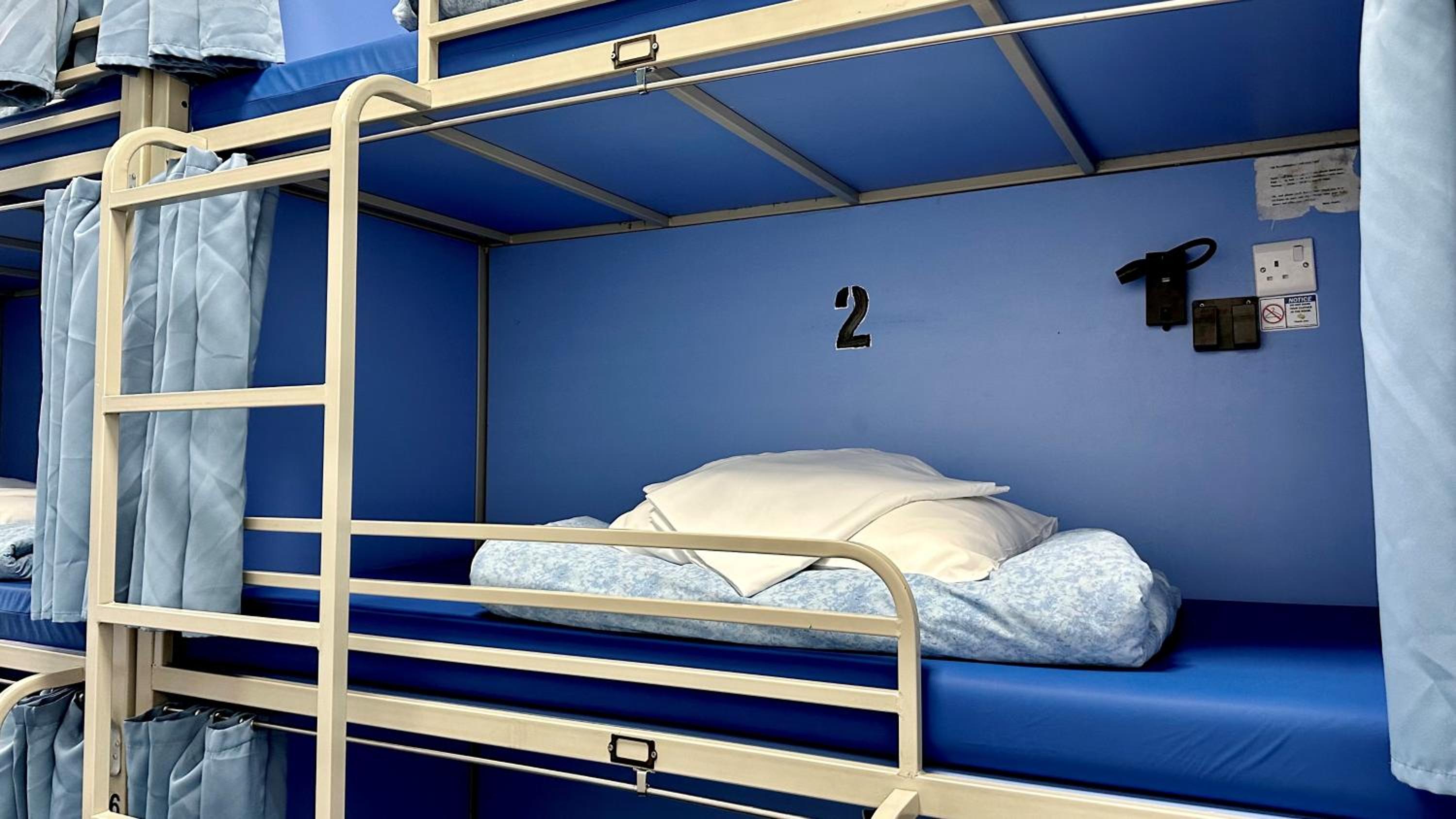 Mixed Dorm, 12 Beds, Shared Bathroom