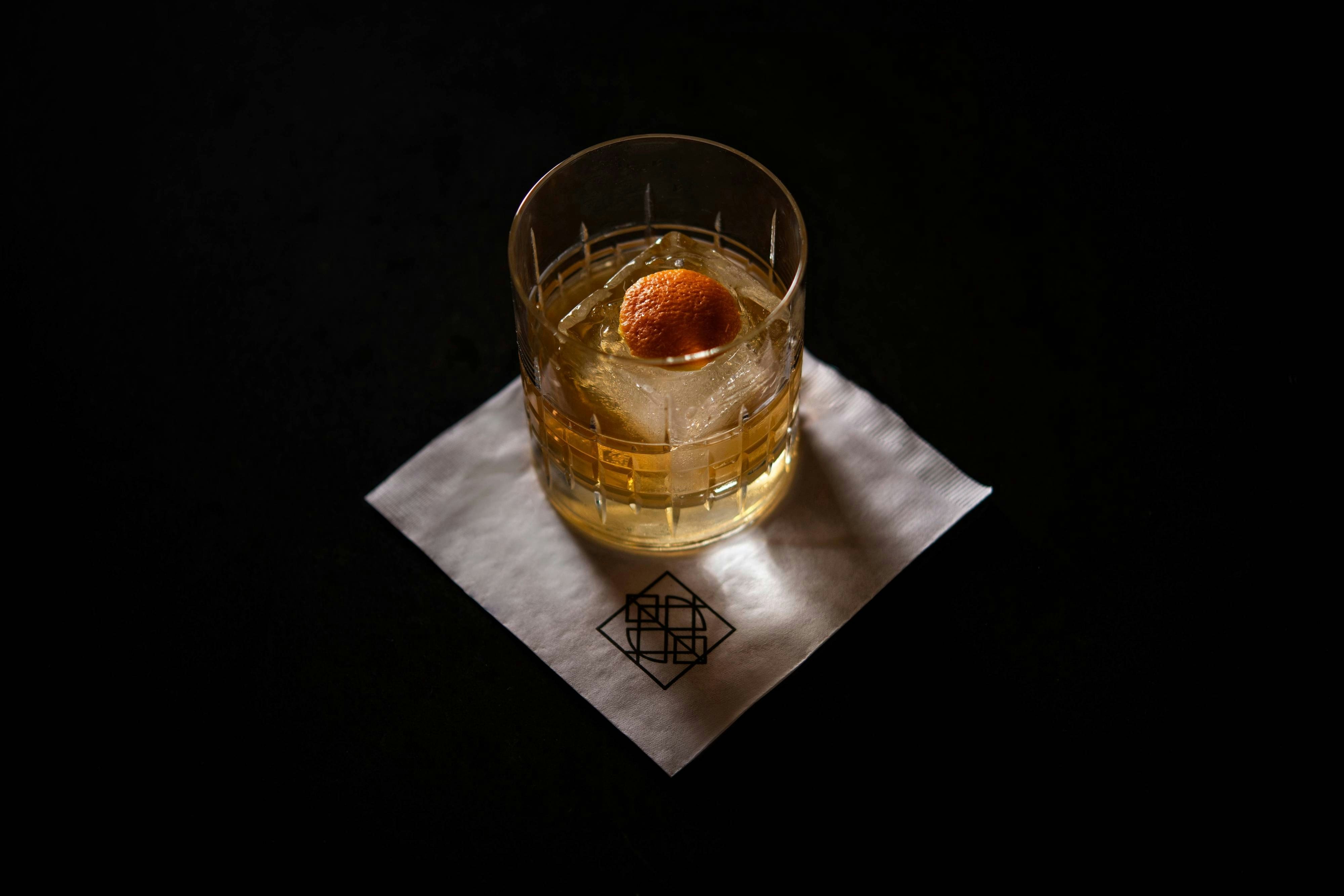 Hotel Distil Autograph Collection 33/82