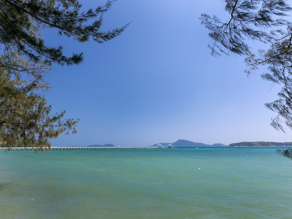 Phuket Sea Resort 39/50