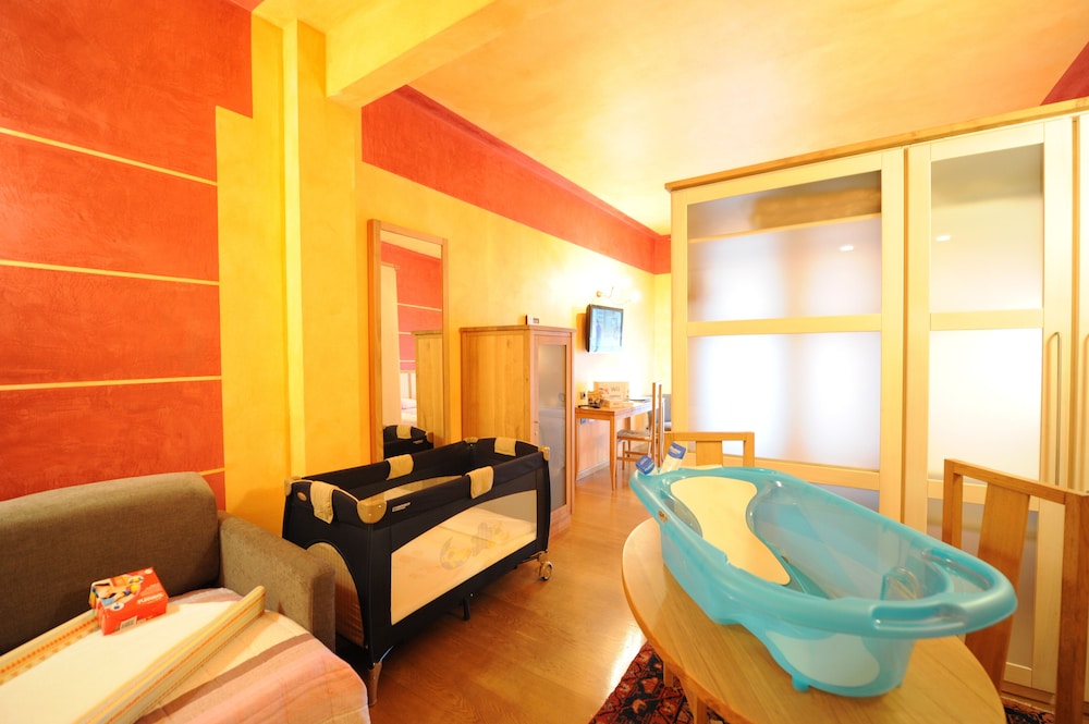 Hotel Firenze (ex Best Western) 56/65