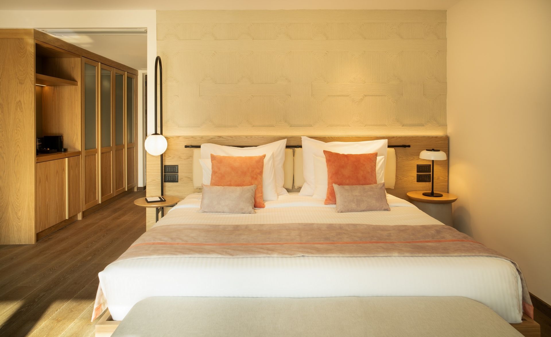 JUNIOR SUITE PRIVATE PLUNGE POOL SEA VIEW