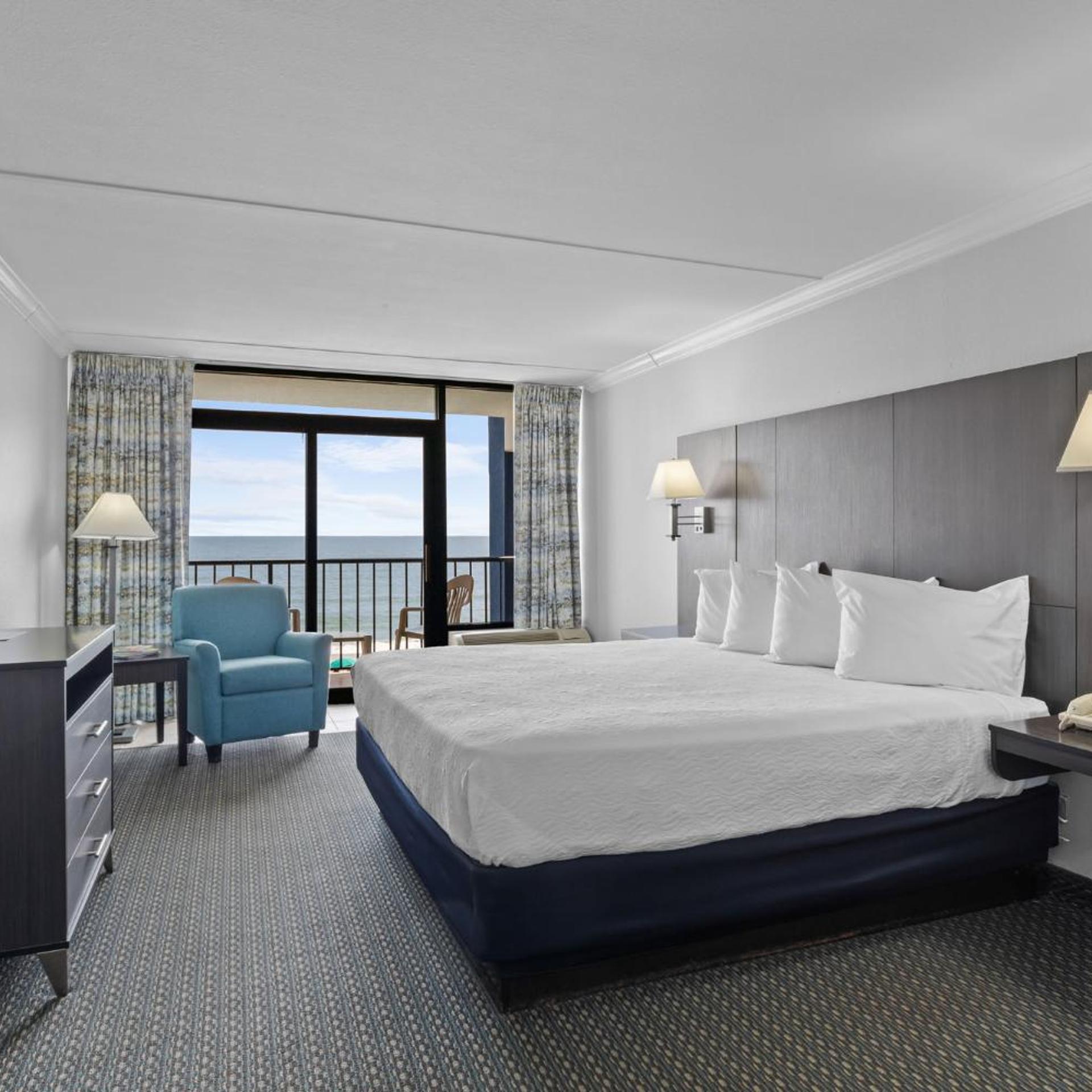 Room, King Bed, Ocean Front