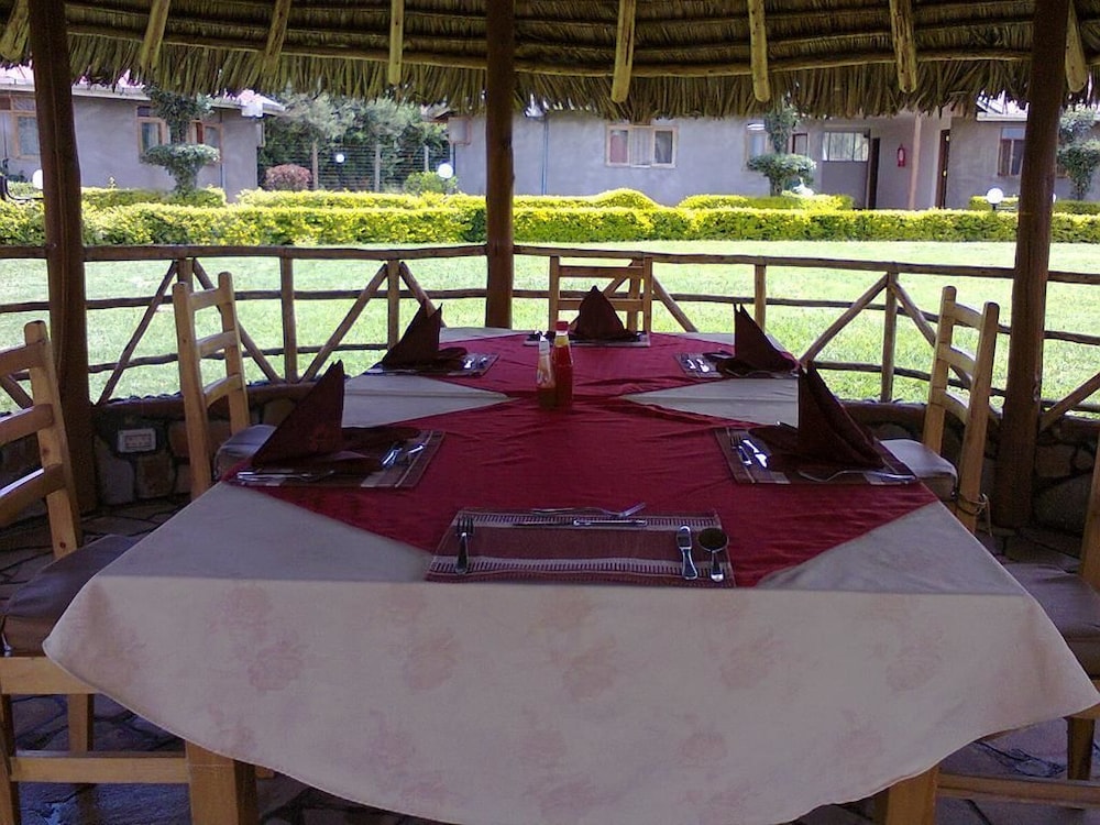 Tumaini Cottages And Conference Centre 40/60