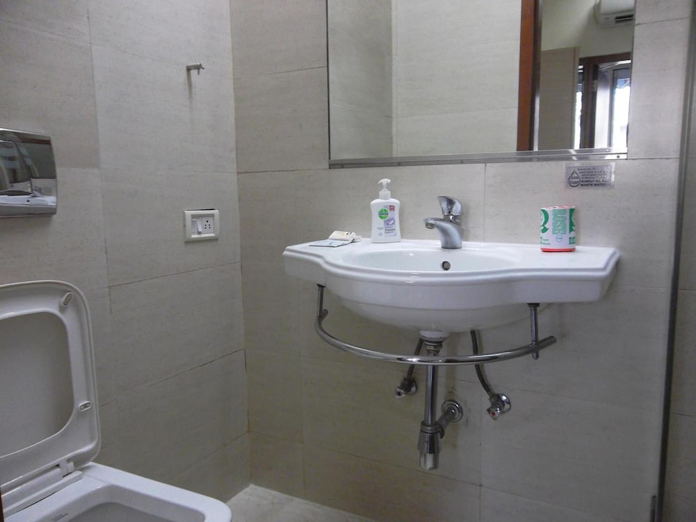 Hotel Elphinstone Annexe 45/53