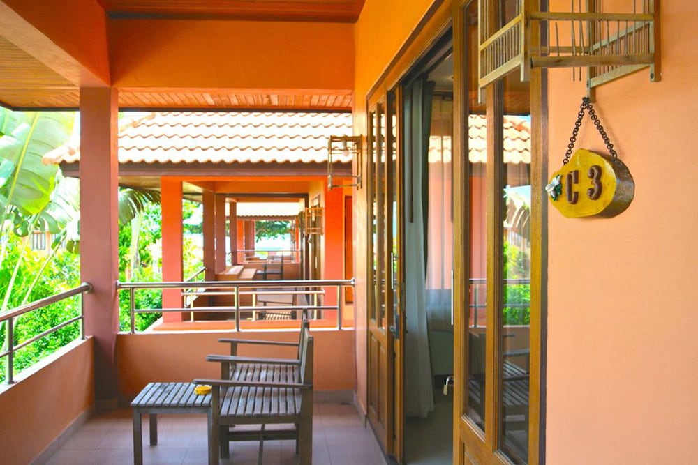 P.S. Thana Resort 46/71