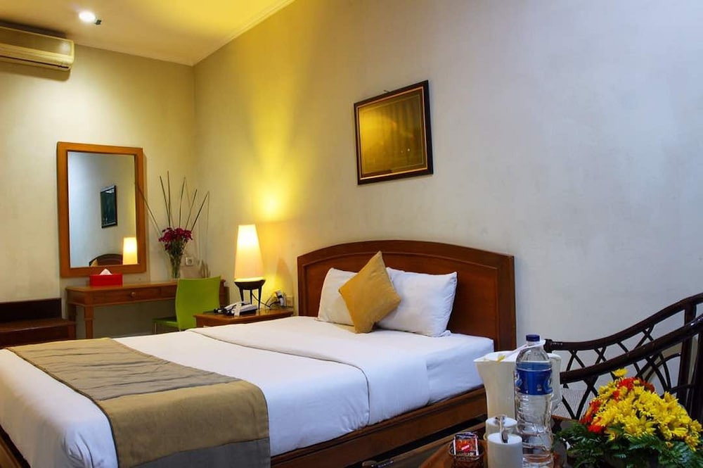 Hotel Catur 16/25