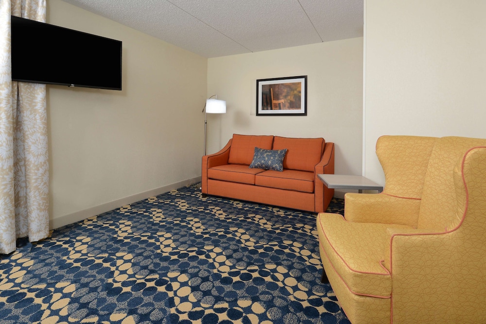 Hampton Inn Roxboro 31/47