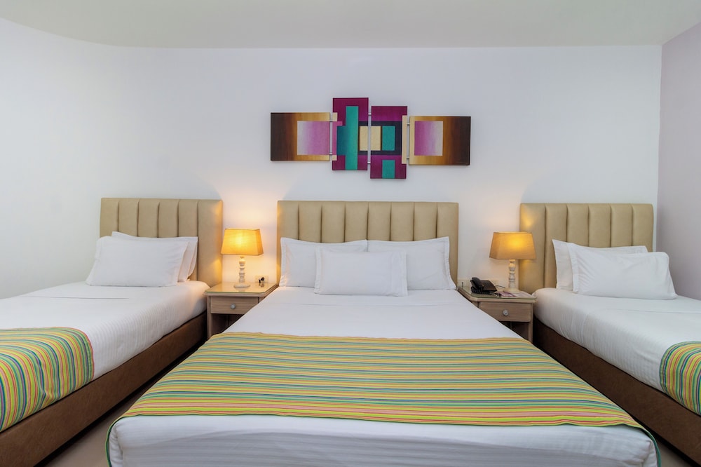 Hotel Costa Bonita 13/61