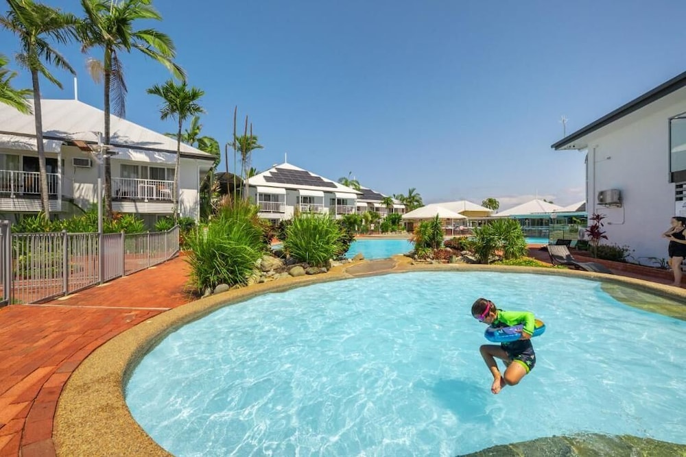 Dolphin Heads Resort 63/72