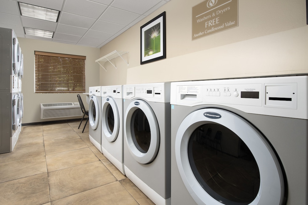 CANDLEWOOD SUITES BLUFFTON - HILTON HEAD 27/73