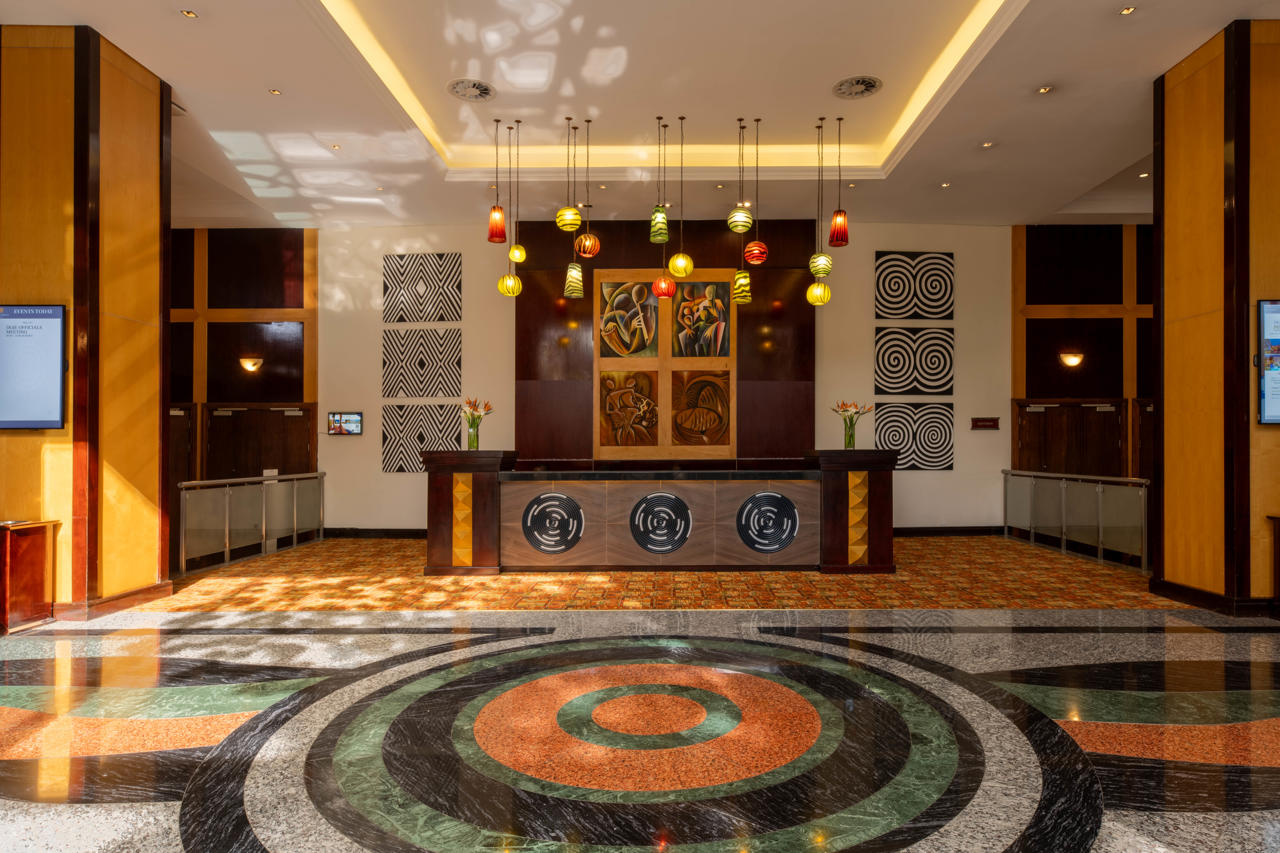 Kigali Serena 8/60