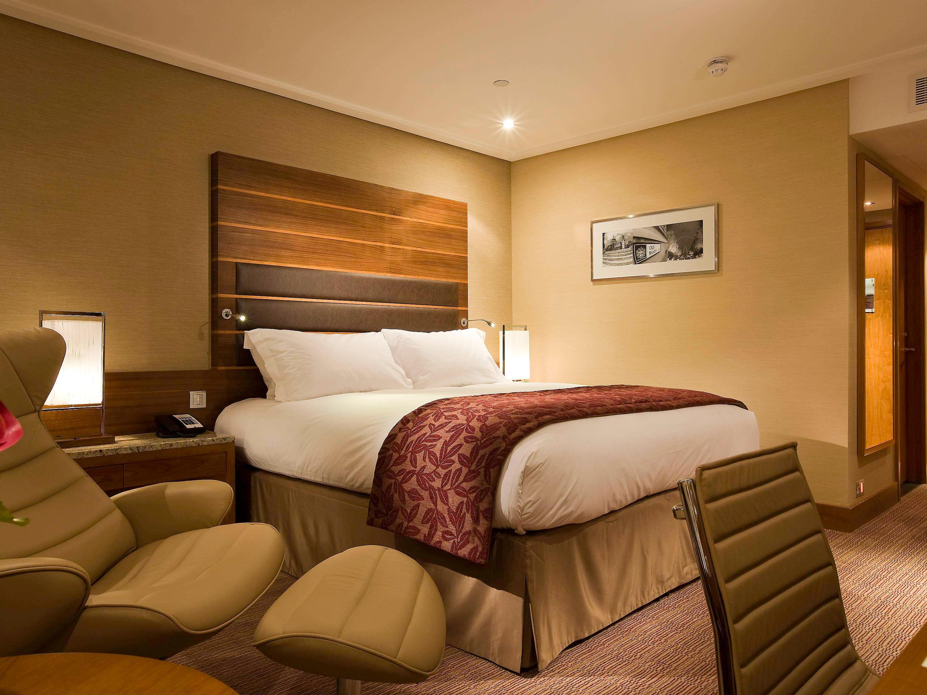1 BEDROOM, MILLESIME, CLUB, PRESTIGE, SUITE, LIVING AREA, LOUNGE ACCESS