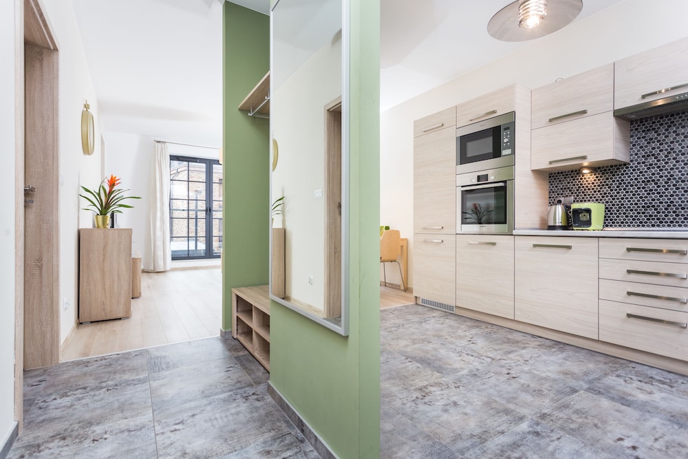 Apartamenty Inpoint Central 7/50