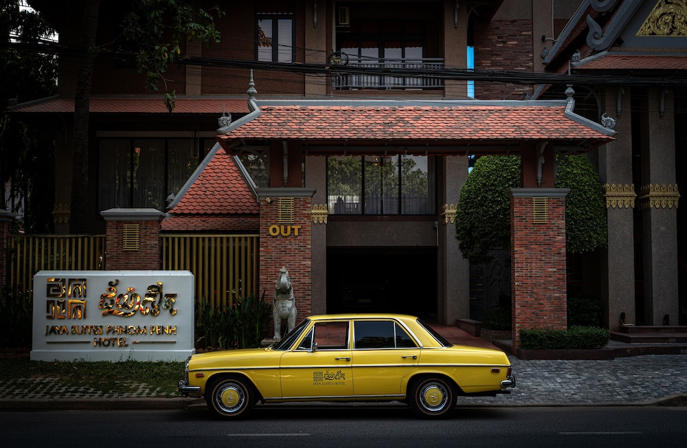 Jaya Suites Hotel 52/59