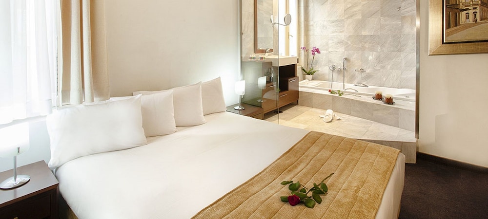 Arni Domotel 6/32