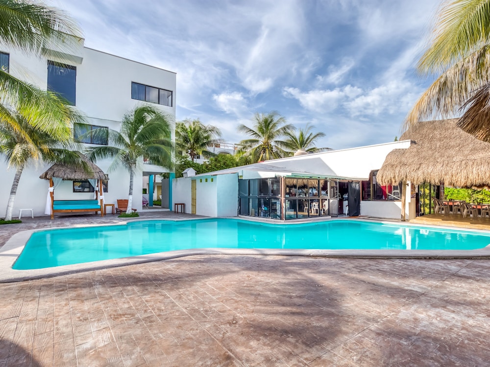 Hotel Ojo de Agua 4/50