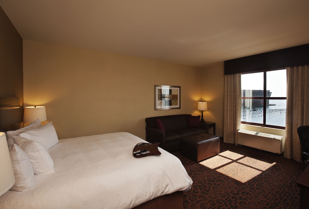 Hampton Inn Marquette/Waterfront 12/46