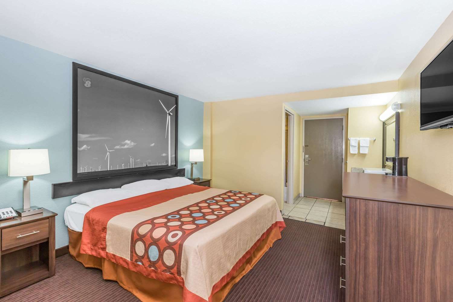Super 8 by Wyndham Wichita Airport 8/47