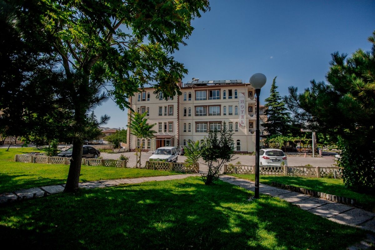 Cappa Hotel 15/16