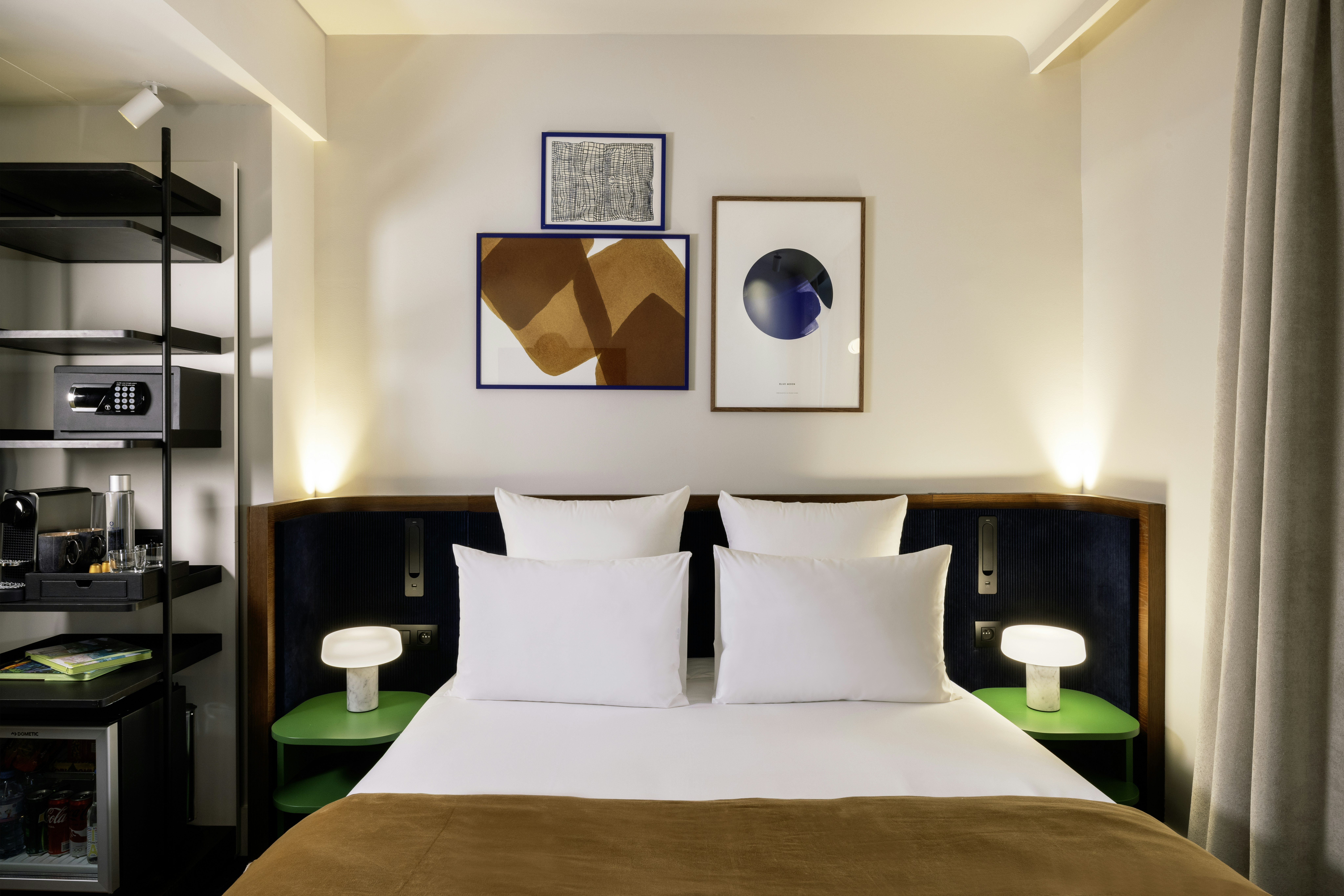 Cristal Champs Elysees Hotel 12/47