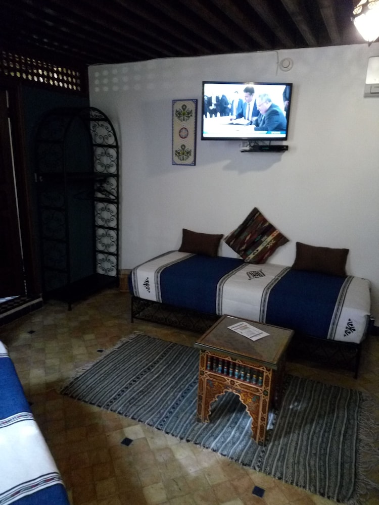 Riad Letchina 29/50