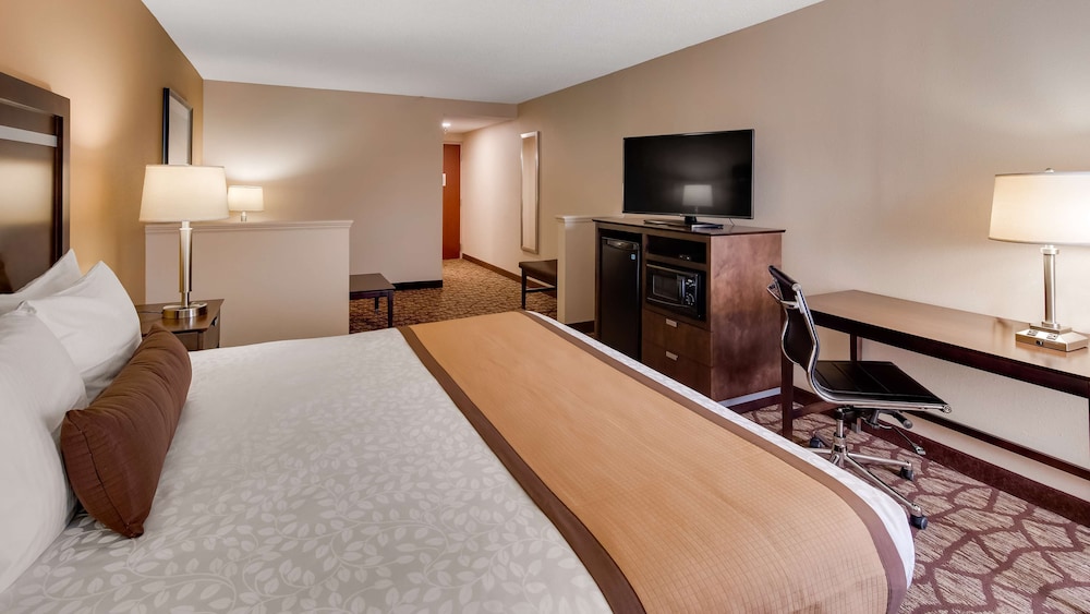 Best Western Plus Belle Meade Inn and Suites 16/30