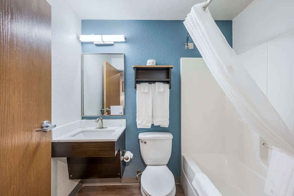 Extended Stay America Select Suites - Montgomery 12/53