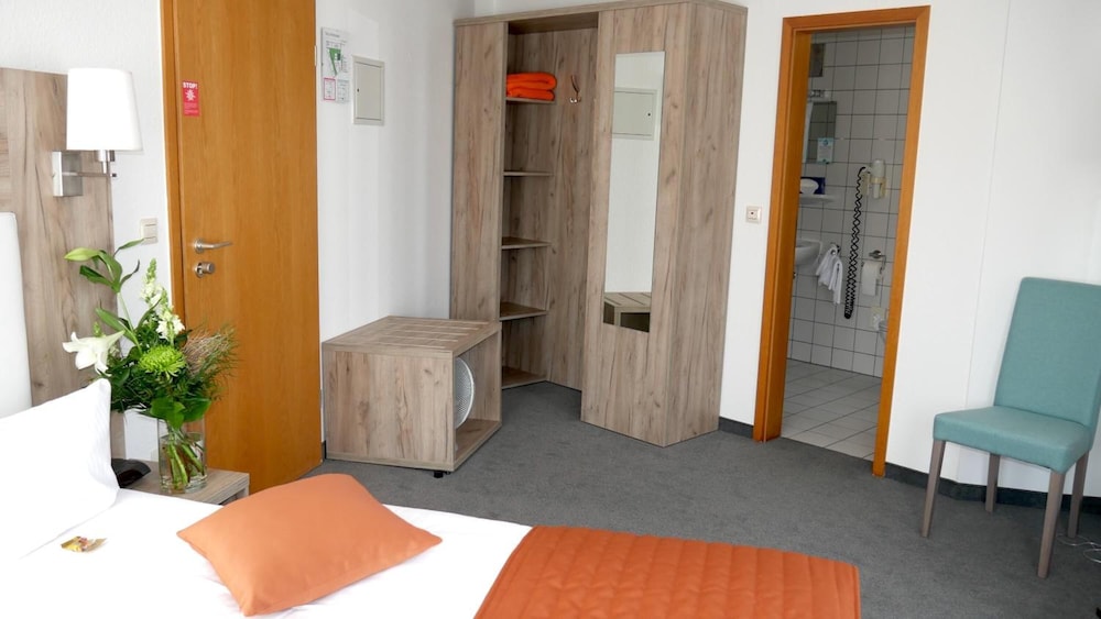 Komfort Hotel Ludwigsburg 37/59