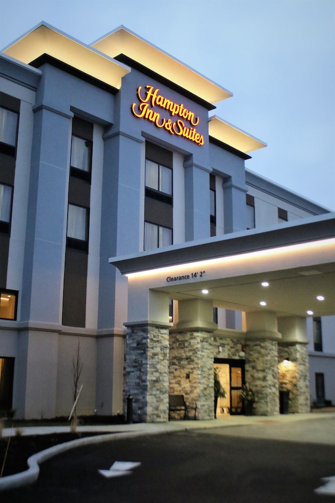 Hampton Inn & Suites Alliance in ALLIANCE - OH